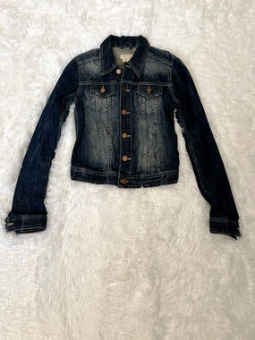 Women’s & Jacket Jean Jacket Size 4